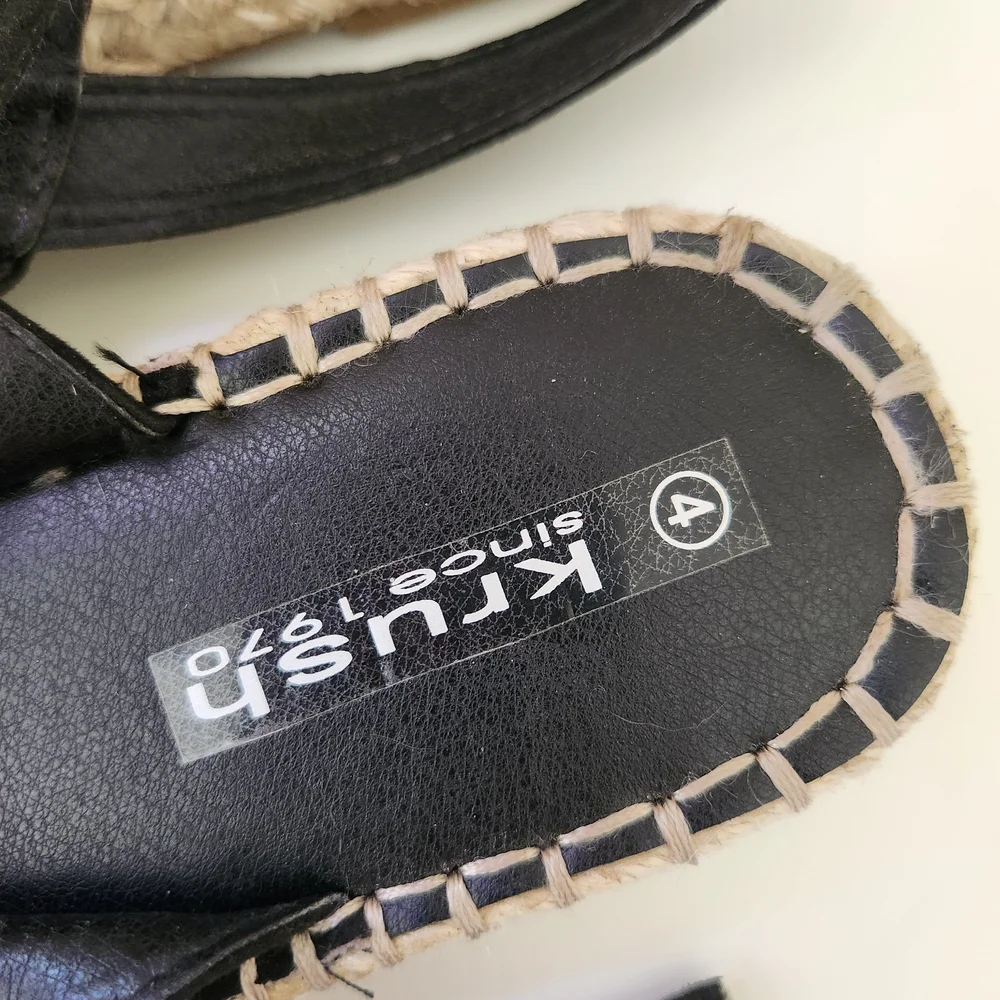 Krush Black Espadrille Sandals Sz 6 | Resort Casual Flat Slides